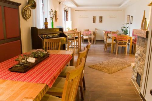Hotel Landgasthof Wallburg Eltmann Esterno foto